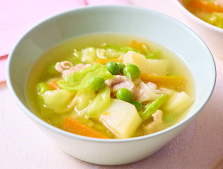 写真：春野菜のスープ